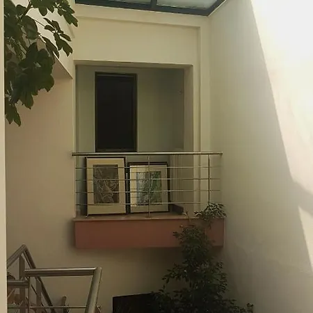 Sunny Inside Out Holiday home