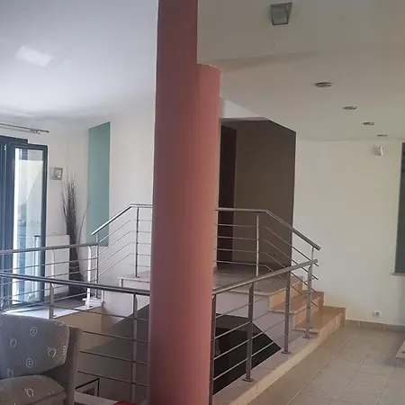 Sunny Inside Out Holiday home